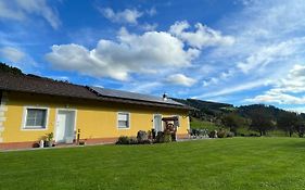 Ferienhaus Mit Terrasse Und Viel Ruhe